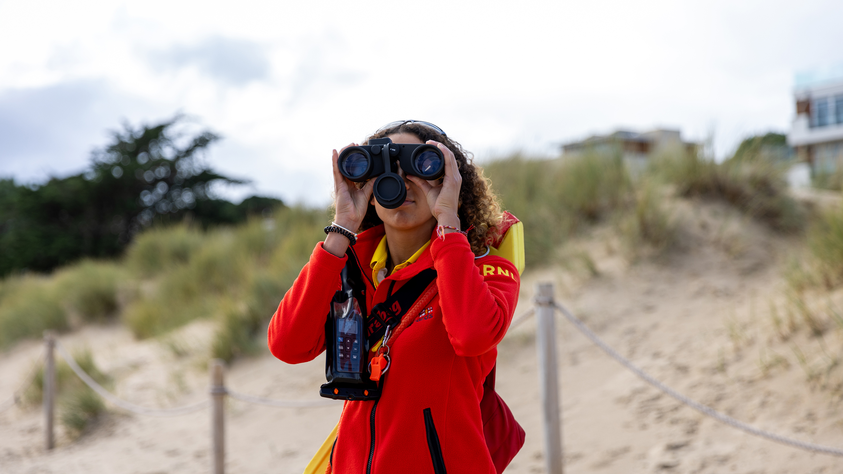 Choose a beach patrolled by RNLI lifeguards and stay safe this summer