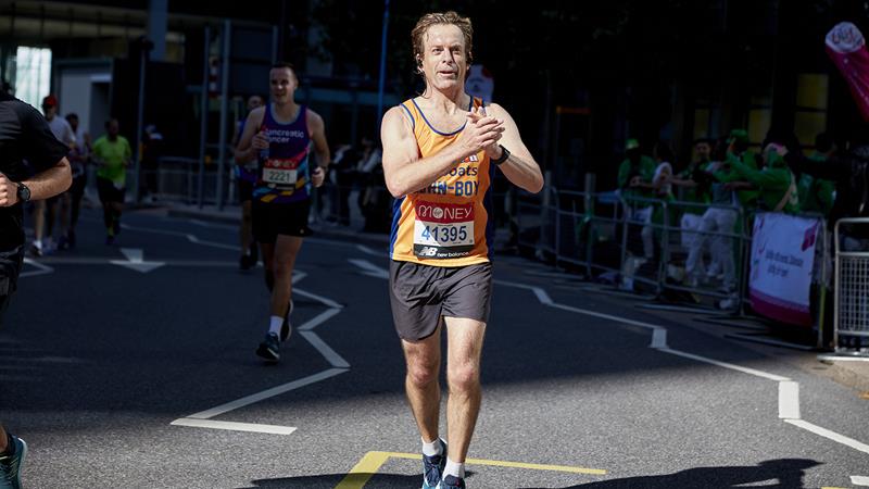 Jonathon Davies running marathon with RNLI vest
